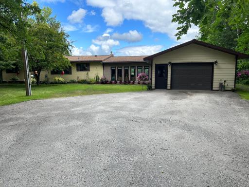 982 Noble Drive NW, Baudette, MN 56623