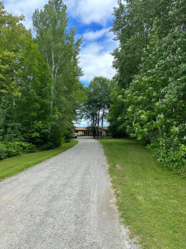 982 Noble Drive NW, Baudette, MN 56623