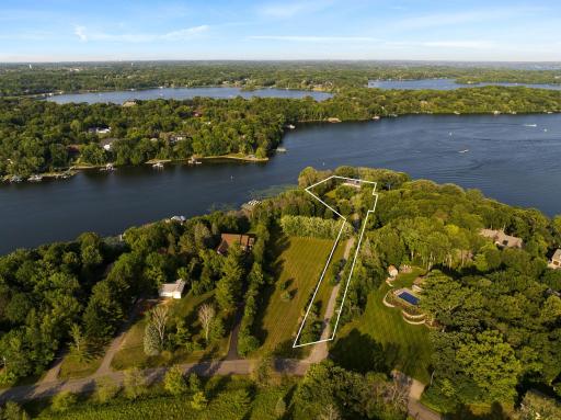 800 N Arm Drive, Orono, MN 55364