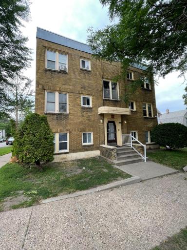 425 Roy Street N, Saint Paul, MN 55104