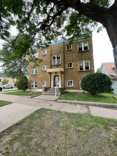 425 Roy Street N, Saint Paul, MN 55104