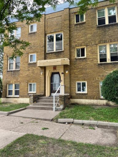425 Roy Street N, Saint Paul, MN 55104