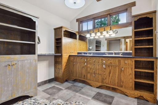 760 Virginia Shores Circle, Excelsior, MN 55331