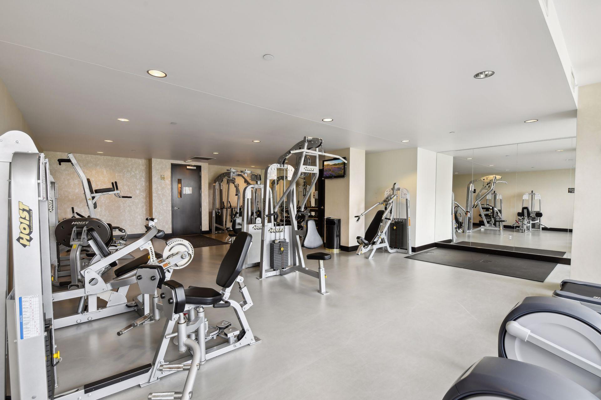 Well equipped fitness center