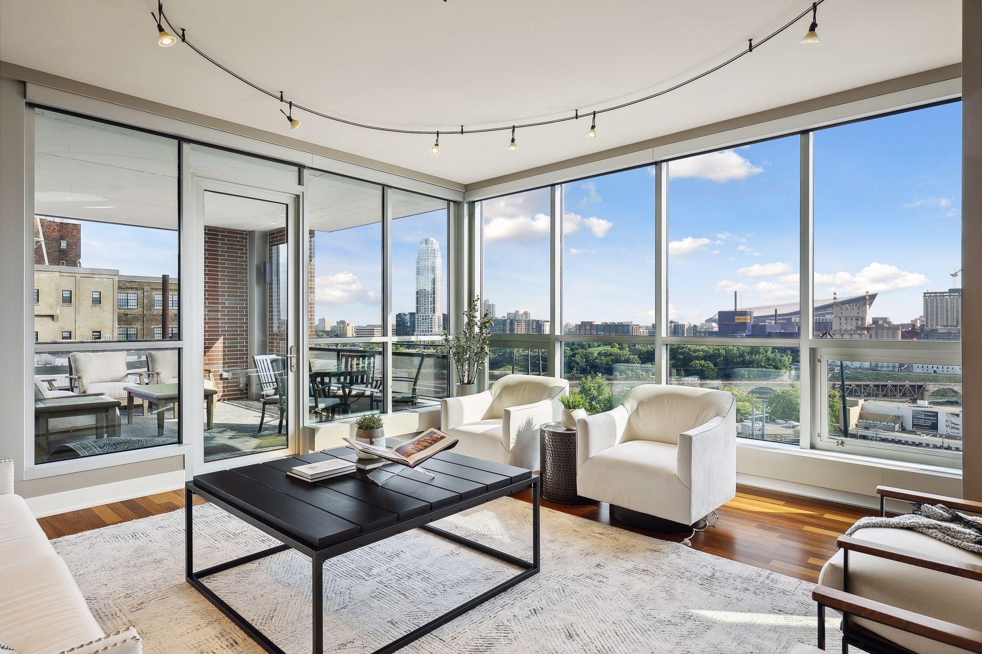 Full glass panels show the outdoor living space from your interior seating area.