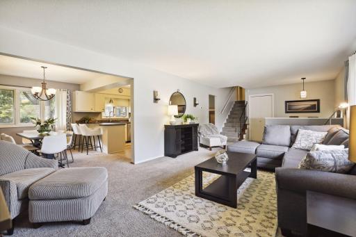 350 Thompson Avenue W, West Saint Paul, MN 55118