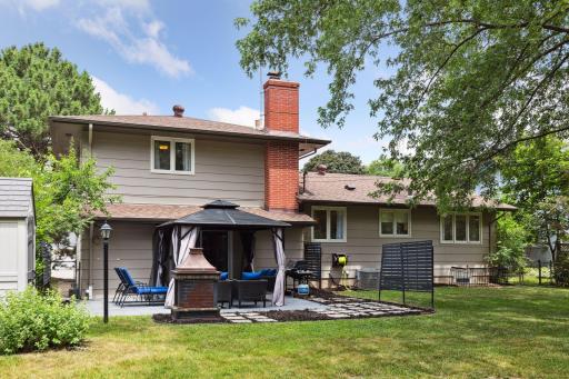 350 Thompson Avenue W, West Saint Paul, MN 55118
