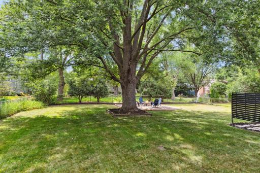 350 Thompson Avenue W, West Saint Paul, MN 55118