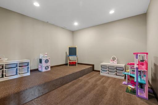 7681 Prairie Grass Pass, Prior Lake, MN 55372