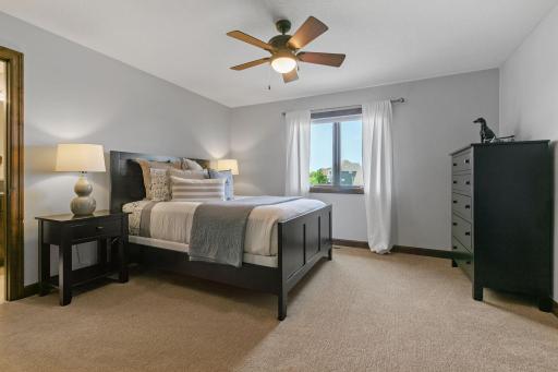 7681 Prairie Grass Pass, Prior Lake, MN 55372