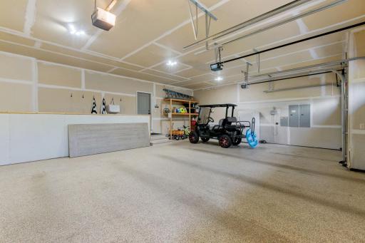 7681 Prairie Grass Pass, Prior Lake, MN 55372
