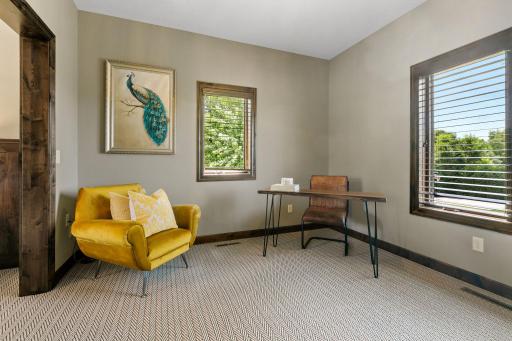 Private sitting room connected to Guest Suite