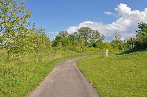 7681 Prairie Grass Pass, Prior Lake, MN 55372