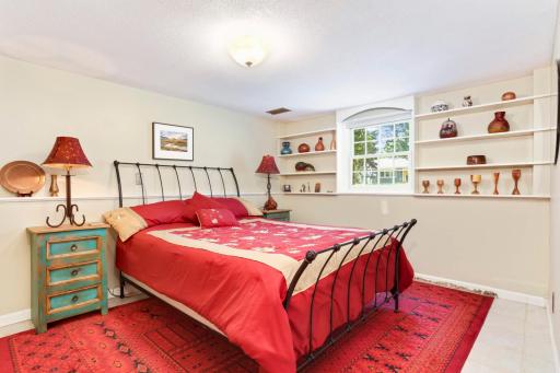 9109 Toledo Road, Bloomington, MN 55437