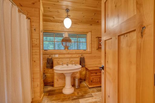 51864 Becker Road, Bigfork, MN 56628