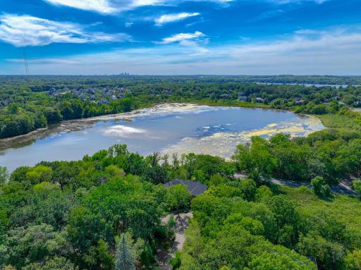 2 Black Oak Road, Saint Paul, MN 55127