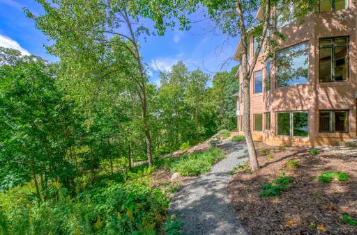 2 Black Oak Road, Saint Paul, MN 55127