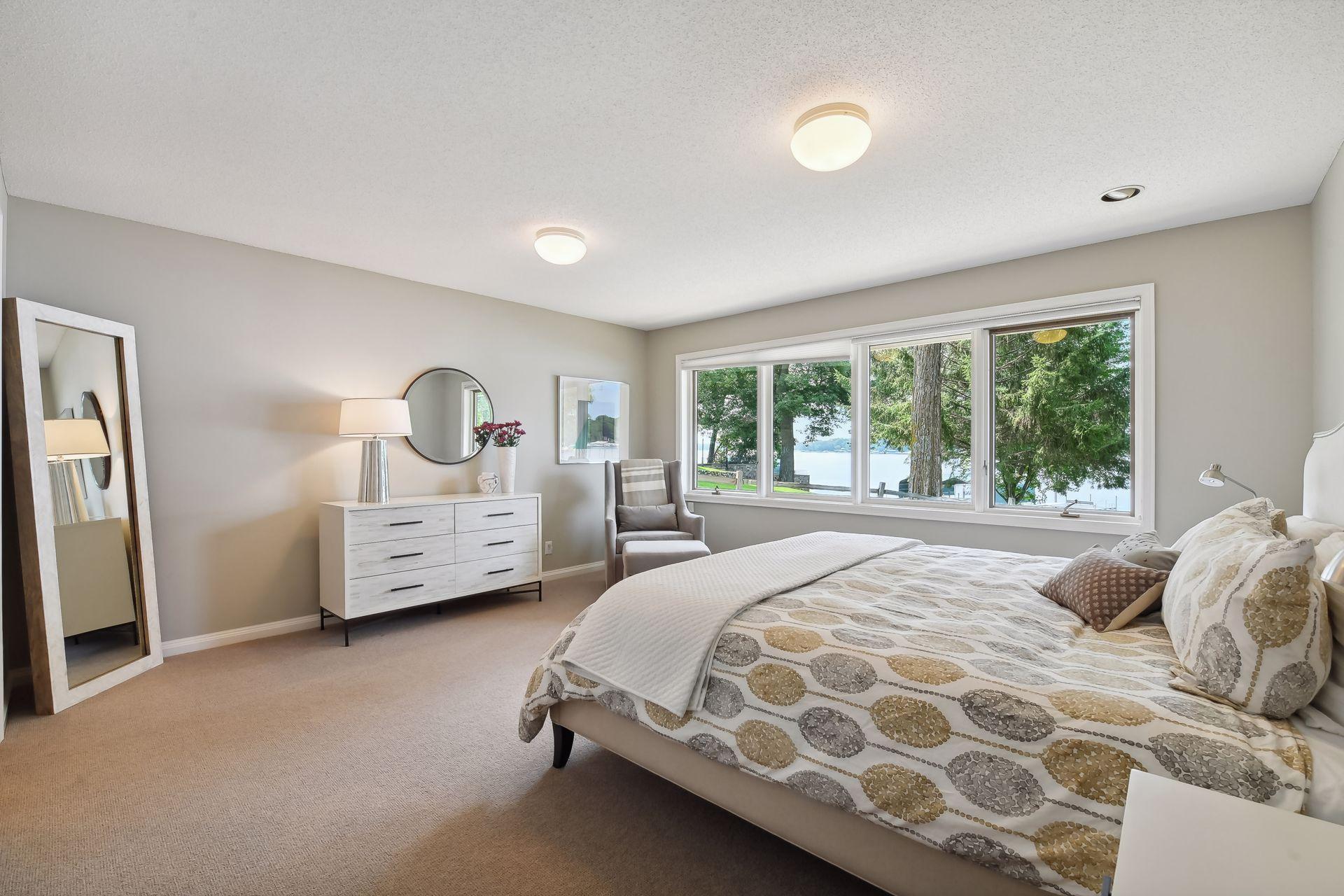 3rd bedroom, yet another room with superb lake views.