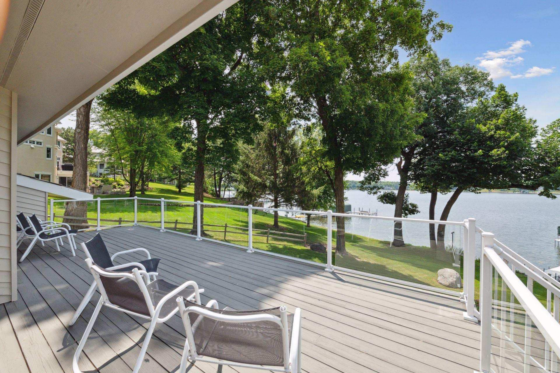 Upper deck area off of the living room.