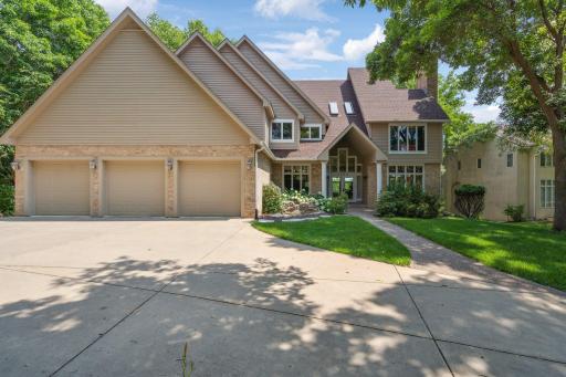 7662 S Bay Drive, Bloomington, MN 55438