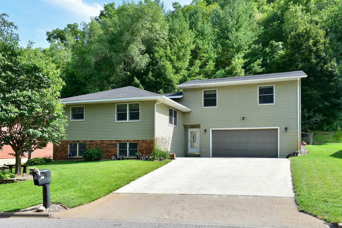 01 Front & Garage.jpg