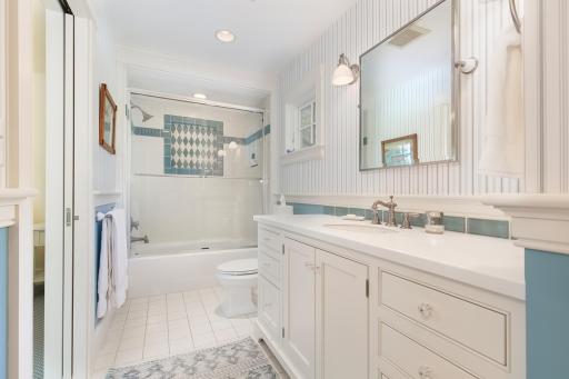 1005 Old Long Lake Road, Wayzata, MN 55391