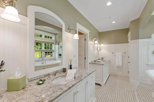 1005 Old Long Lake Road, Wayzata, MN 55391
