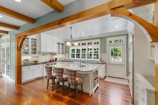 1005 Old Long Lake Road, Wayzata, MN 55391