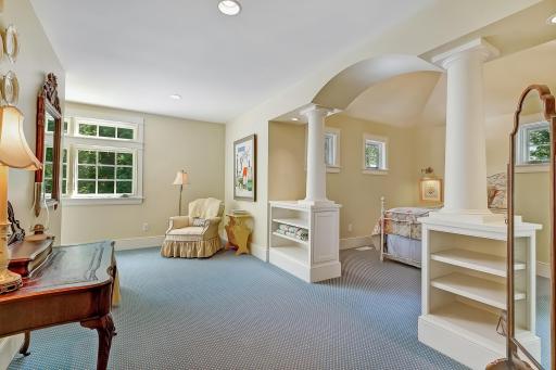 1005 Old Long Lake Road, Wayzata, MN 55391