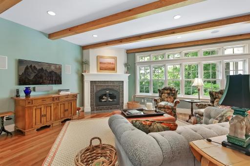 1005 Old Long Lake Road, Wayzata, MN 55391