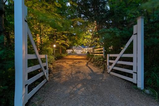 1005 Old Long Lake Road, Wayzata, MN 55391