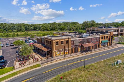 Close proximity to shops and restaurants. Live the peace and serenity without the big city hustle and yet stay connected.