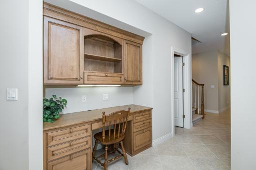 1426 Salem Lane SW, Rochester, MN 55902