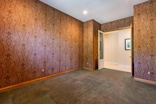 1426 Salem Lane SW, Rochester, MN 55902