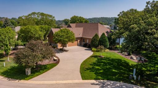 1426 Salem Lane SW, Rochester, MN 55902