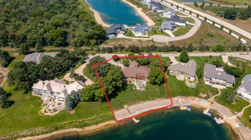 Quiet cul-de-sac& minutes from downtown Rochester