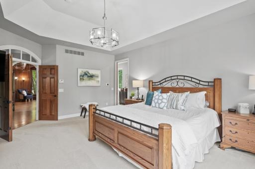 18466 Nicklaus Way, Eden Prairie, MN 55347