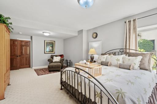 18466 Nicklaus Way, Eden Prairie, MN 55347