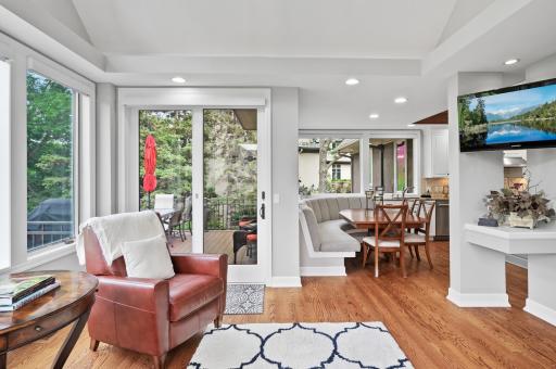 18466 Nicklaus Way, Eden Prairie, MN 55347