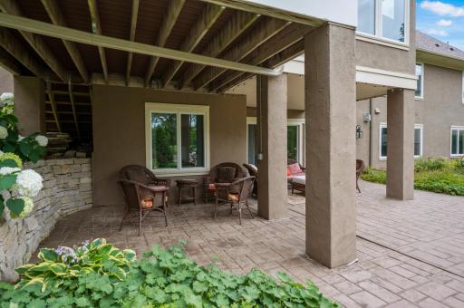 18466 Nicklaus Way, Eden Prairie, MN 55347