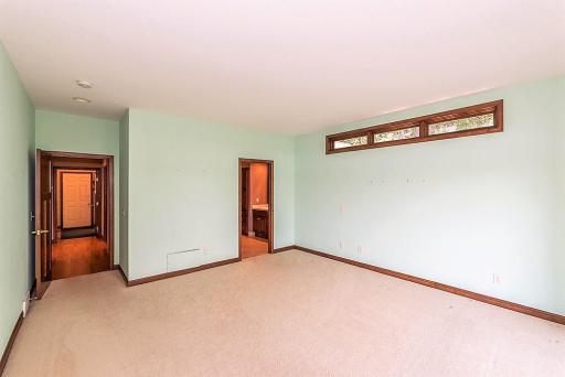 1518 Sunsetview Road, Brainerd, MN 56401