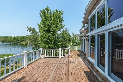 1518 Sunsetview Road, Brainerd, MN 56401