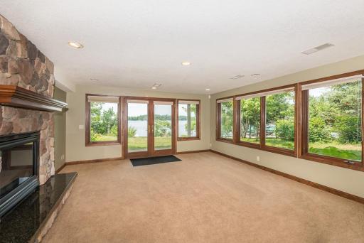 1518 Sunsetview Road, Brainerd, MN 56401