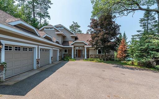 1518 Sunsetview Road, Brainerd, MN 56401