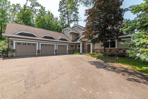 1518 Sunsetview Road, Brainerd, MN 56401