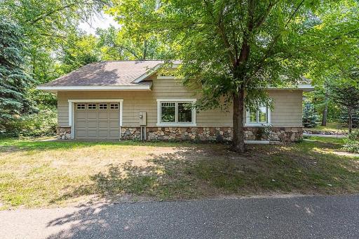 1518 Sunsetview Road, Brainerd, MN 56401