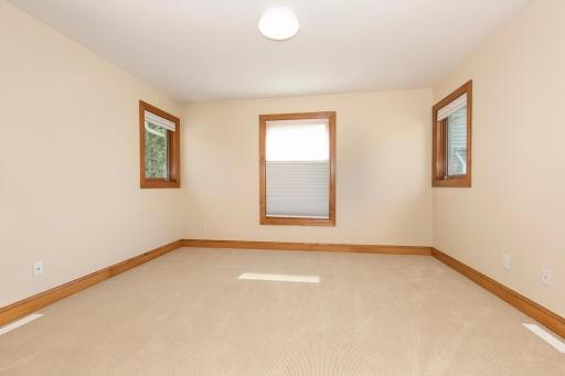 27000 Noble Road, Excelsior, MN 55331
