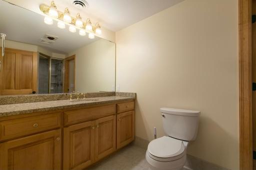 27000 Noble Road, Excelsior, MN 55331