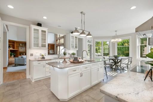 27000 Noble Road, Excelsior, MN 55331