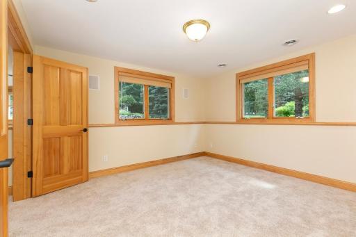 27000 Noble Road, Excelsior, MN 55331